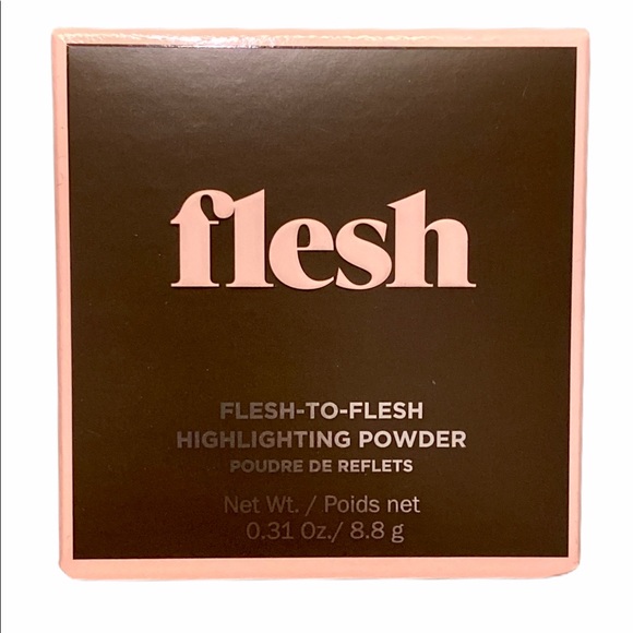 Flesh Highlighting Powder In Boost - Picture 2 of 4